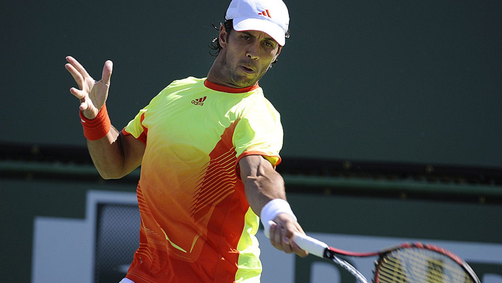 Rafa Nadal se impuso 6-1 y 6-3 al argentino Leonardo Mayer. Verdasco arrolla a Sweeting, Ferrer a Dimitrov, Granollers gana a Tommy Haas. Feliciano cae ante Baghdatis y Anabel Medina ante Goerges.