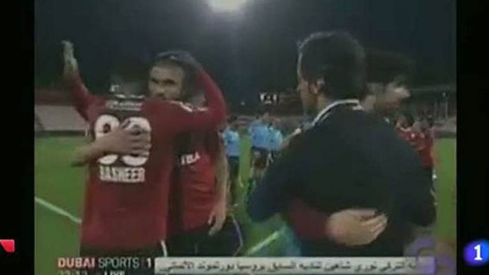 Telediario 1 - Quique Sánchez Flores, agredido por el portero del equipo de Maradona