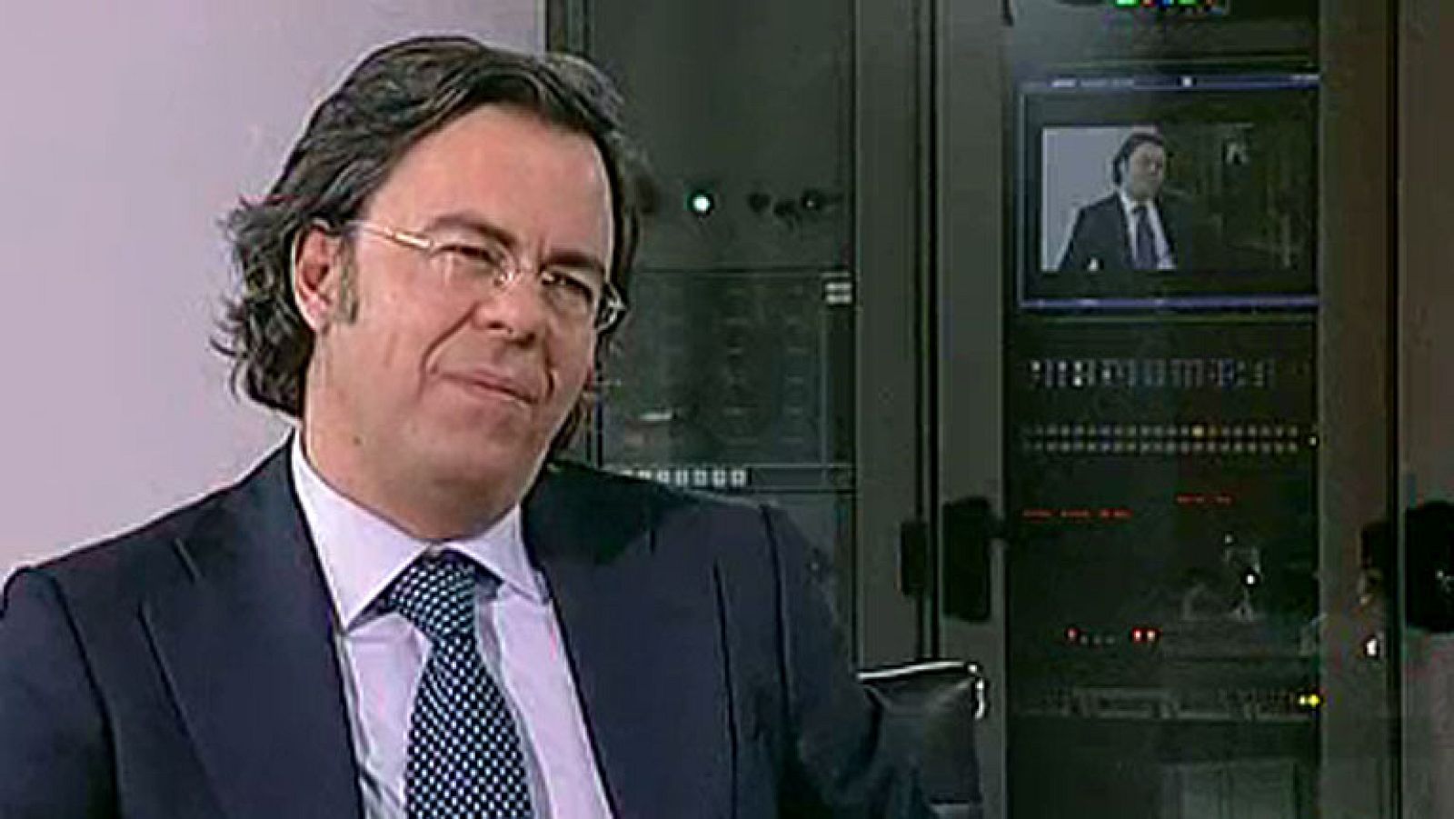 Sobre la crisis financiera: "Tiene que haber diferencia entre quien hace el producto y el que lo vende"