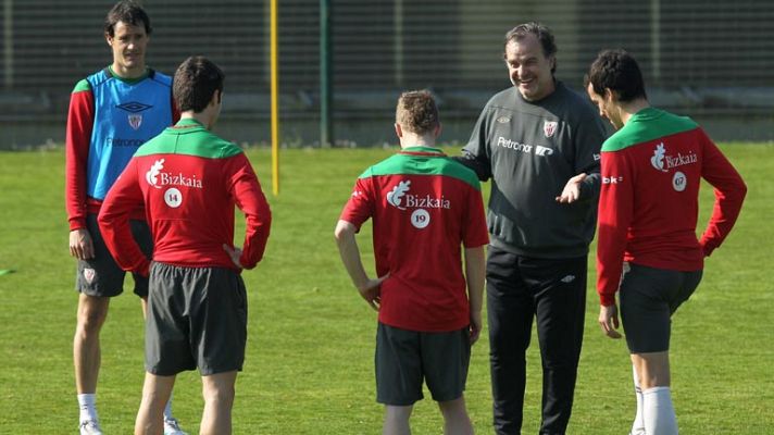 Telediario 1 - A punto para el pleno español en la Europa League