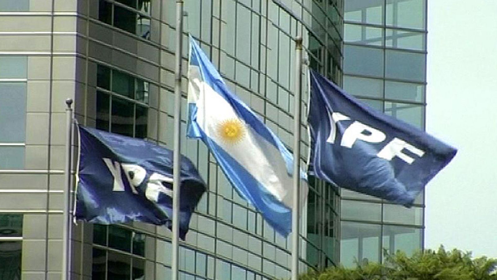Dos provincias argentinas retiran sus licencias a Repsol - YPF