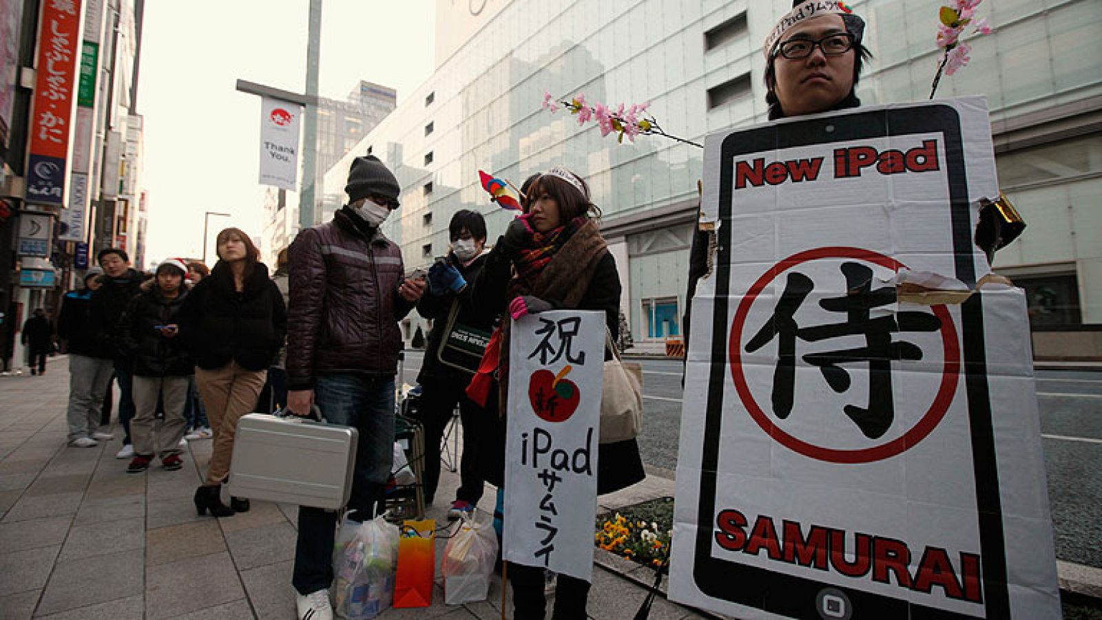 El 'nuevo iPad' ya está a la venta en Japón.