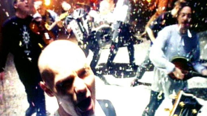 Telediario 1 - Actuación especial de Celtas Cortos