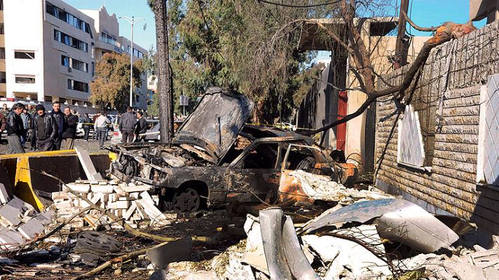Informativo 24h - Varios muertos en un doble atentado con coche bomba en Damasco