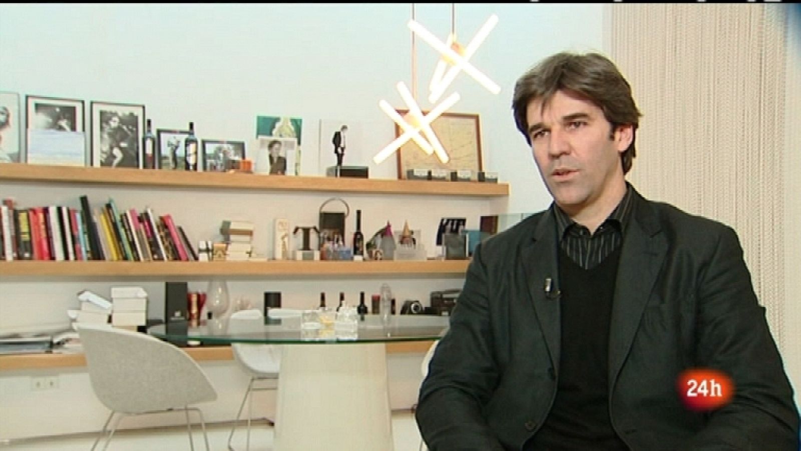 Cámara abierta 2.0 - Diseñadores de moda y la venta online; Juanjo Puigcorbé en 1minuto.COM; el blog Lo mejor de los 80's - 17/03/12 - Ver ahora