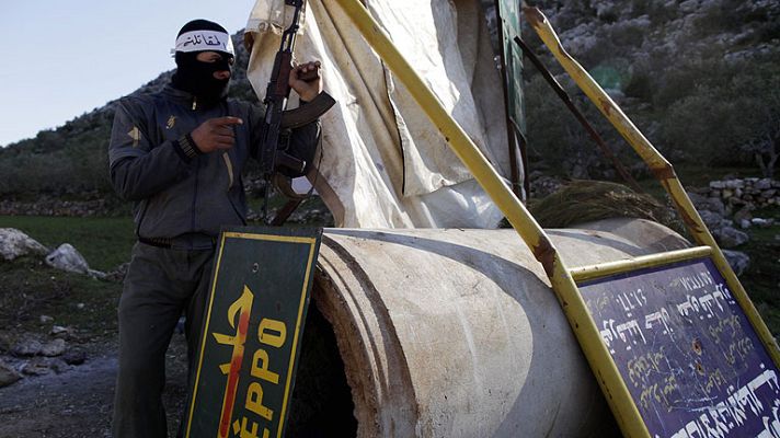 Informativo 24h - Llega a Damasco la misión de observadores de la ONU y la Organización de la Conferencia Islámica