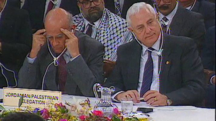 Fue noticia en el Archivo de RTVE - Conferencia de Paz de Madrid (1991)