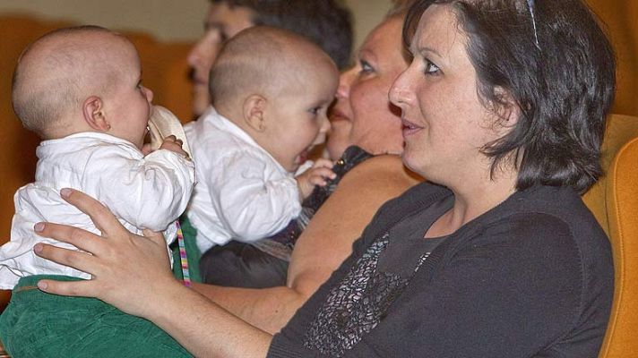 Telediario 1 - Separadas dos siamesas