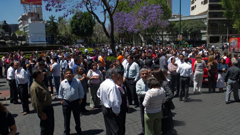 Un terremoto de 7,8 ha sacudido esta tarde el suroeste de México