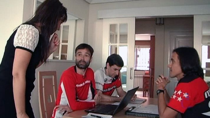 Comando Actualidad - Ingenieros sobre patines