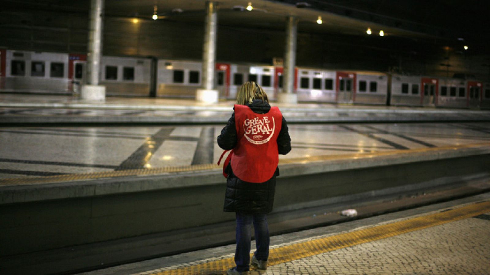 Primera huelga general en Portugal en 2012, con el transporte como sector más afectado