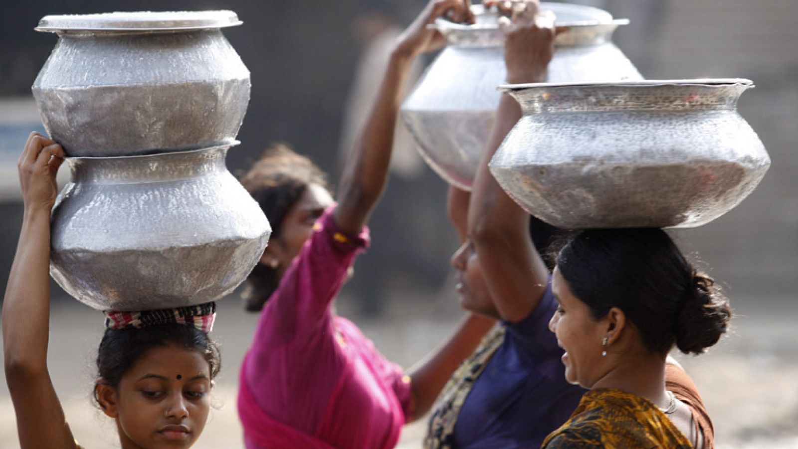 La falta de agua potable provoca que mueran 10.000 personas al día