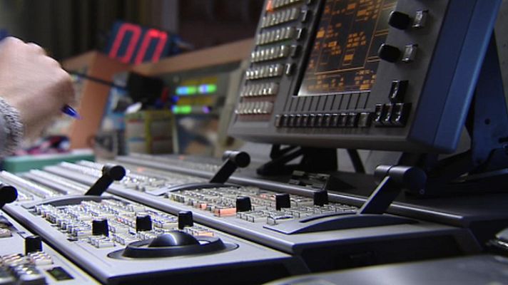 Telediario 1 - Despliegue TVE elecciones