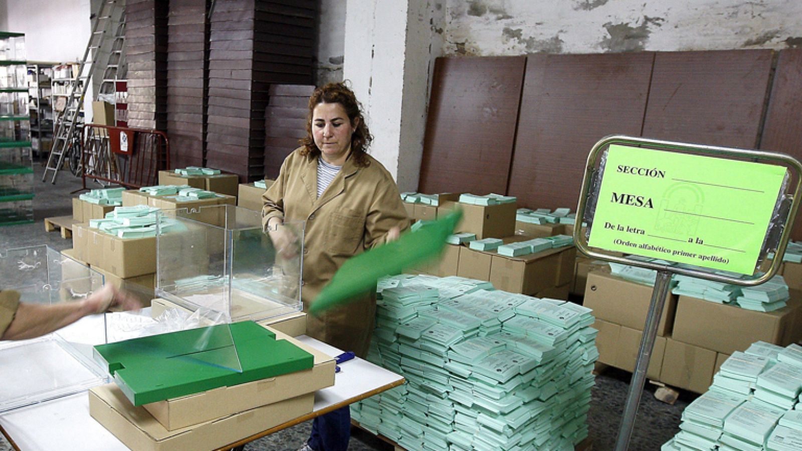 Andaluces y asturianos elegirán sus nuevos parlamentos autonómicos