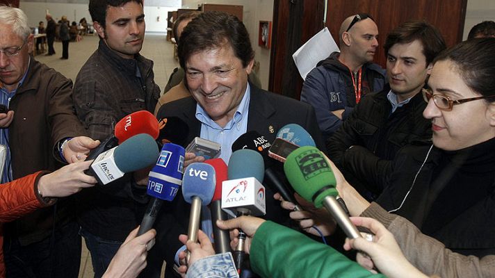 Informativo 24h - Fernández (PSOE) confía en que sea un "magnífico" día para la democracia asturiana