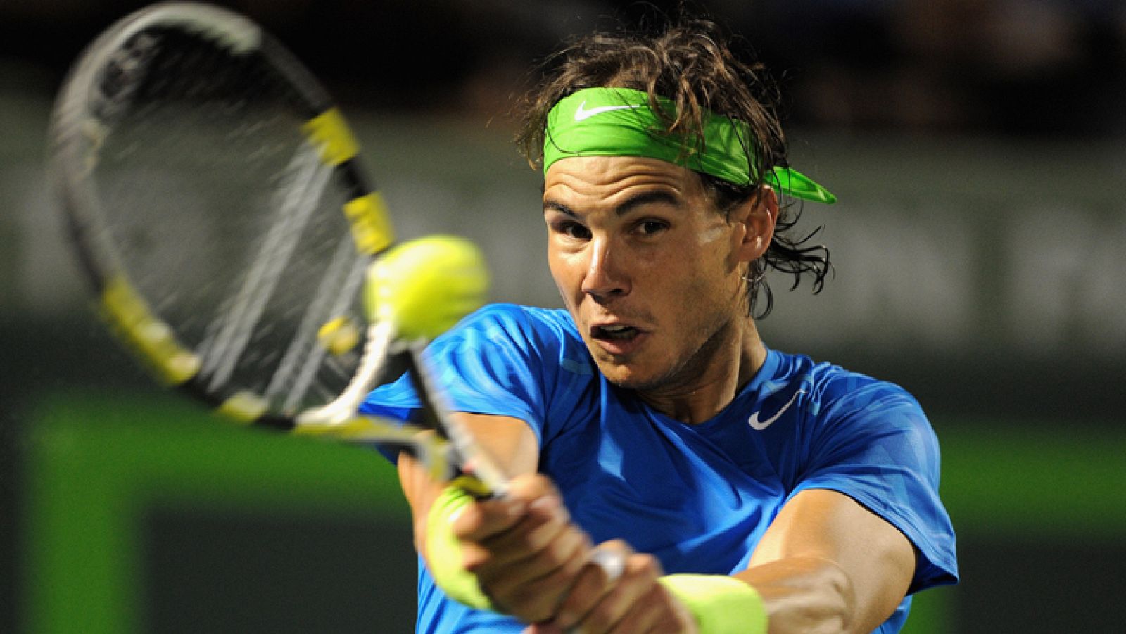 El español Rafael Nadal resolvió con rapidez y eficacia su duelo con el checo Radek Stepanek y logró su clasificación para los octavos de final del torneo de tenis de Miami.