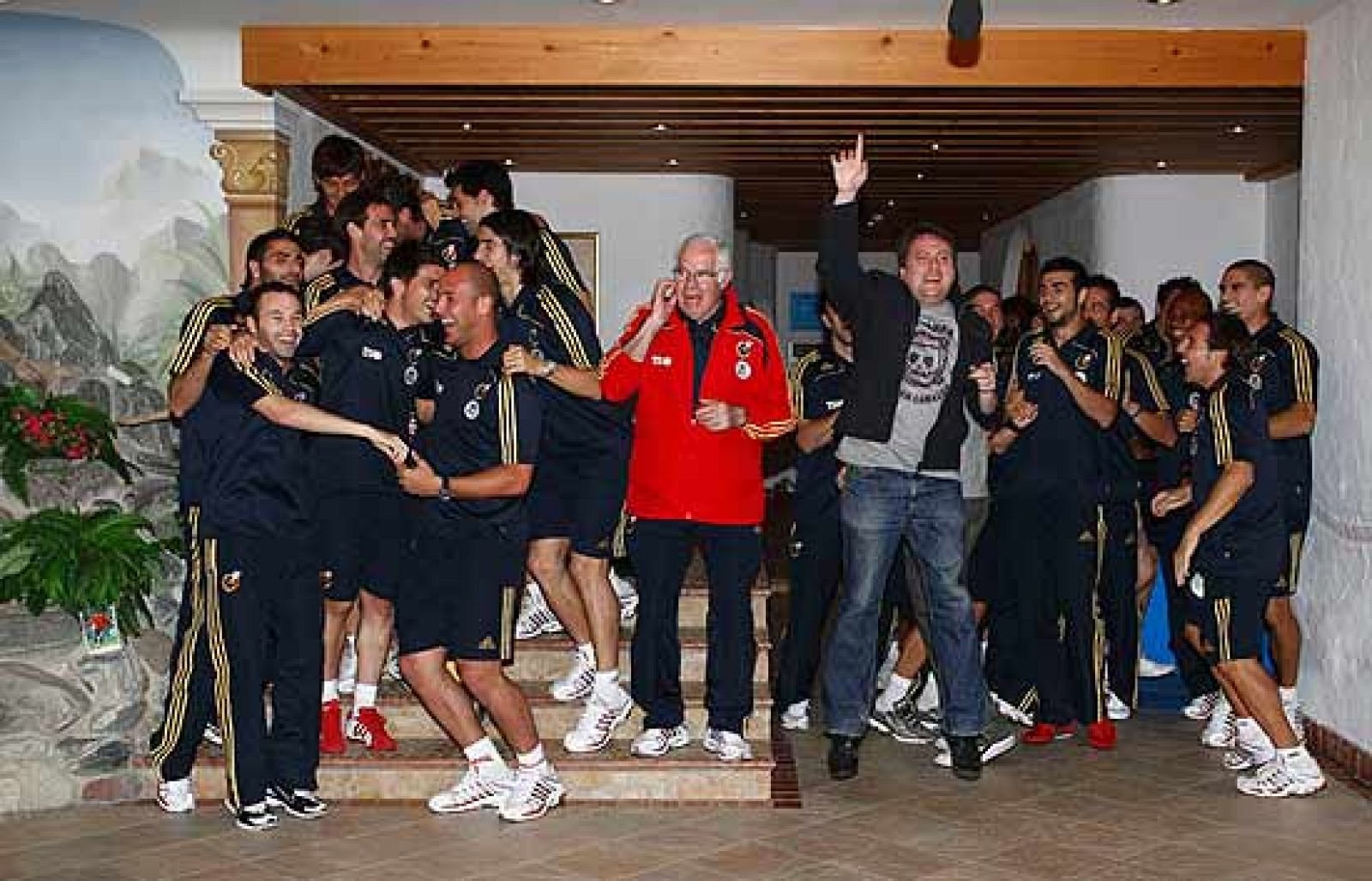 El ambiente en la selección antes del debut en la Eurocopa es inmejorable.