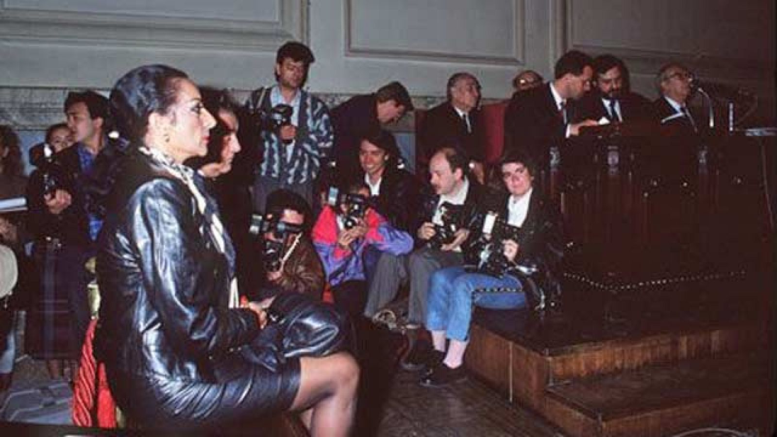 Más Gente - Rebobinamos - Famosos en apuros con Hacienda