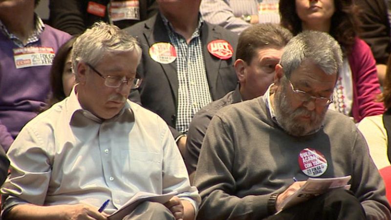 Los sindicatos denuncian presiones de cientos de empresas para evitar que sus empleados secunden el paro