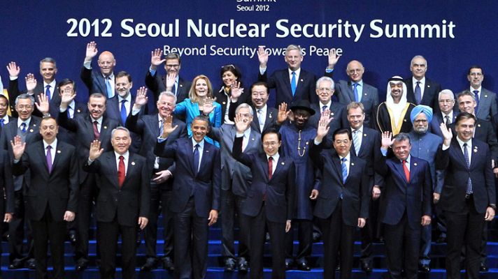 Telediario 1 - Cumbre Nuclear: declaraciones Obama