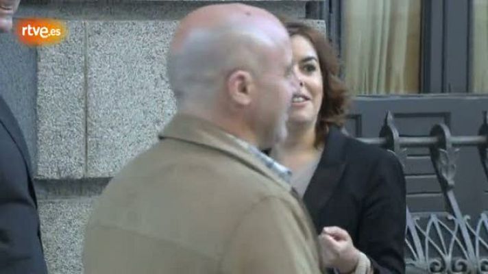  - Llegada de Sáenz de Santamaría al Congreso