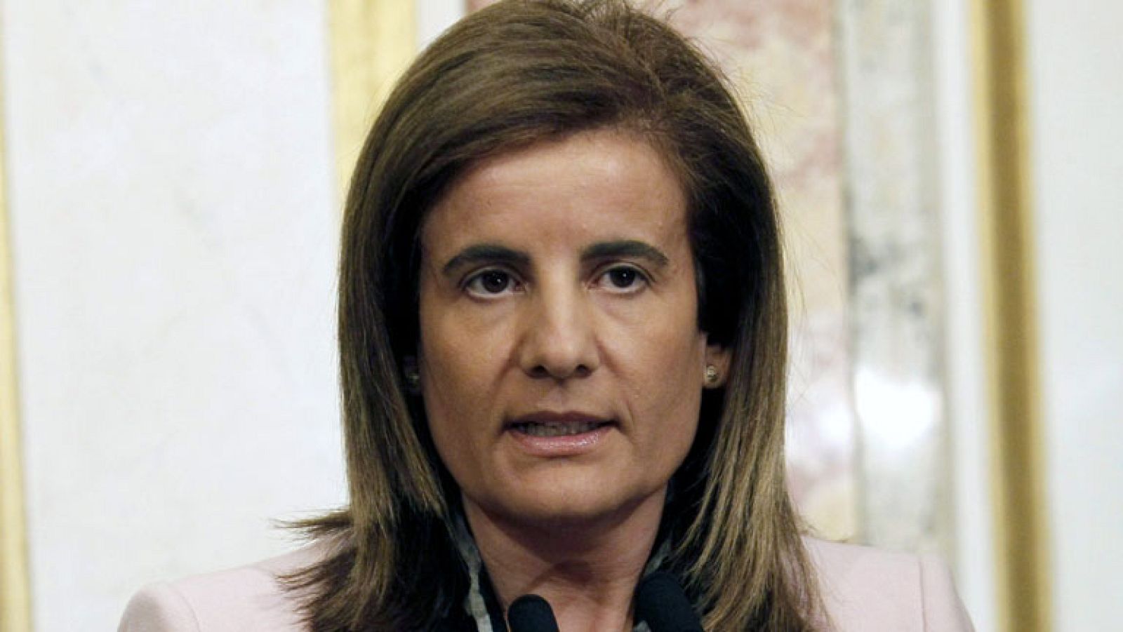 Báñez destaca que la jornada de huelga general transcurre con "normailidad" y que se están "cumpliendo" los servicios mínimos - Informativo 24h | Ver