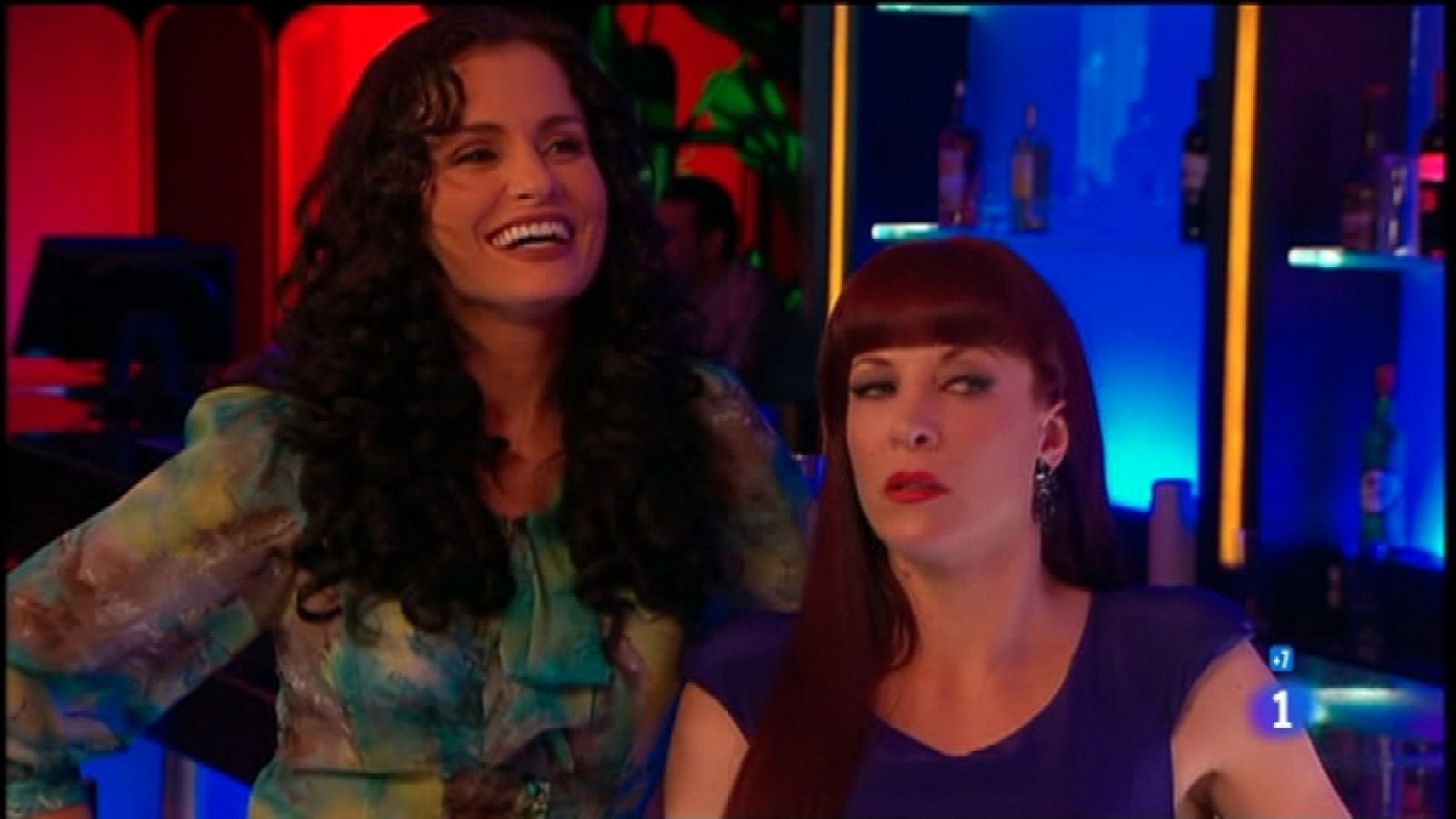 Cielo rojo - Capítulo 56 - Andrés se entera de que Lucrecia ordenó a los matones que le dieran la paliza - Ver ahora