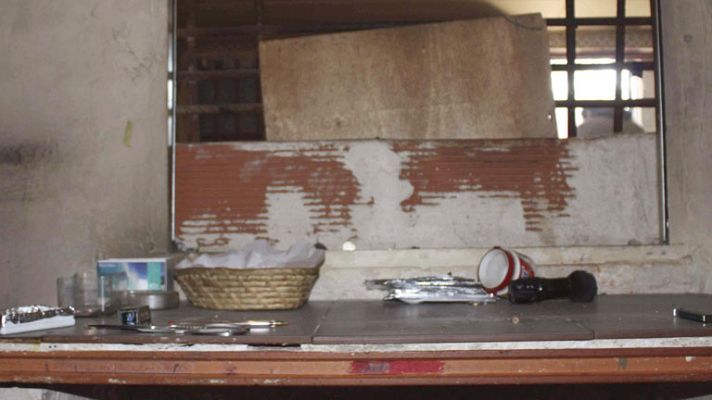 Telediario 1 - Desmantelada una fábrica de droga