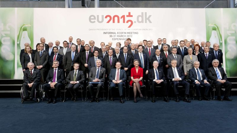 Europa avala las medidas presupuestarias anunciadas por el gobierno de Mariano Rajoy