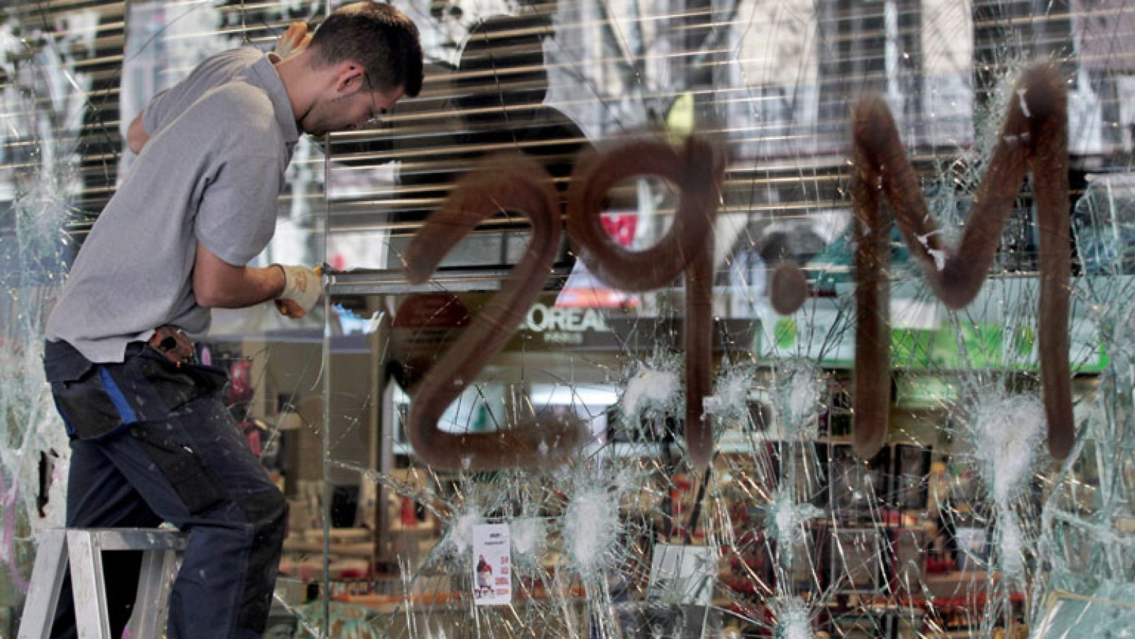 Interior acelera para equiparar a los anti-sistema con la 'kale-borroka'