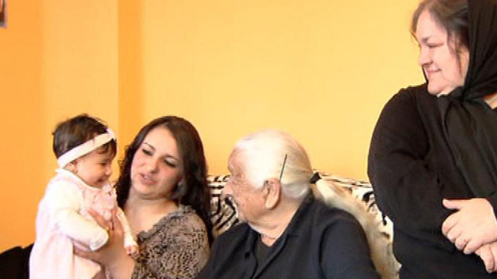 La mañana de La 1 - 6 generaciones juntas - La mañana | Ver