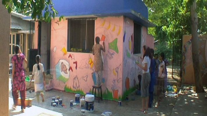 La noche temática - Infancia sin padres - Avance