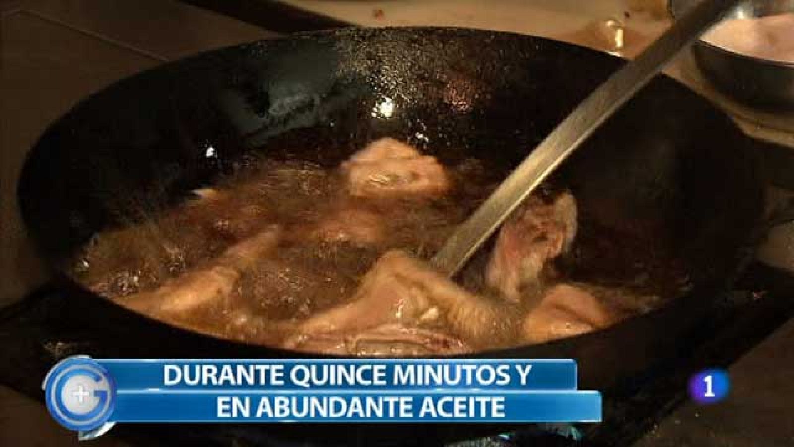 Más Gente - Más Cocina - ¿Conejo al ajillo o pollo?