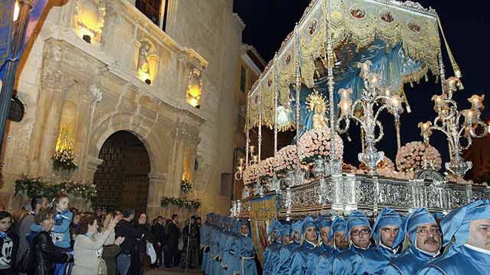 Más Gente - Destinos de Semana Santa para no quedarse en casa