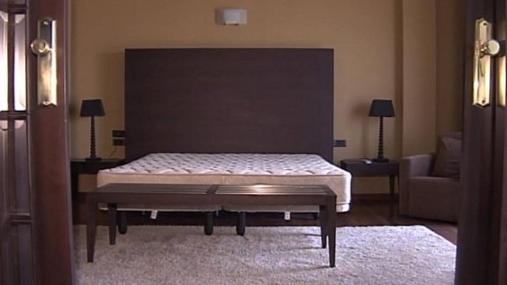 Telediario 1 - Subasta sin precedentes