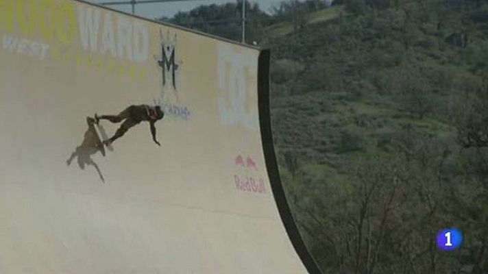 Telediario 1 - Un giro de 1.080 grados