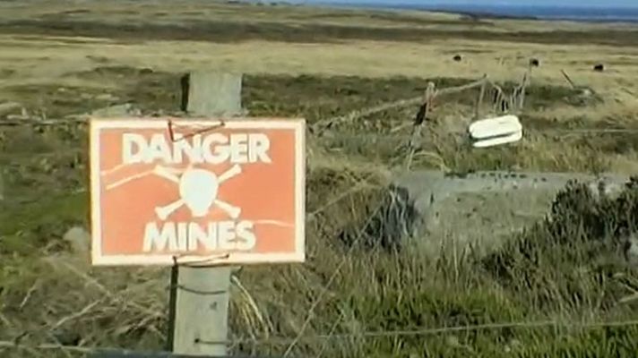Telediario 1 - Minas en Las Malvinas