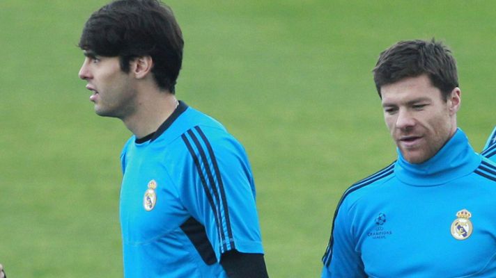 D Corazón - Corazón - Kaká y Xabi Alonso, conductores eficientes