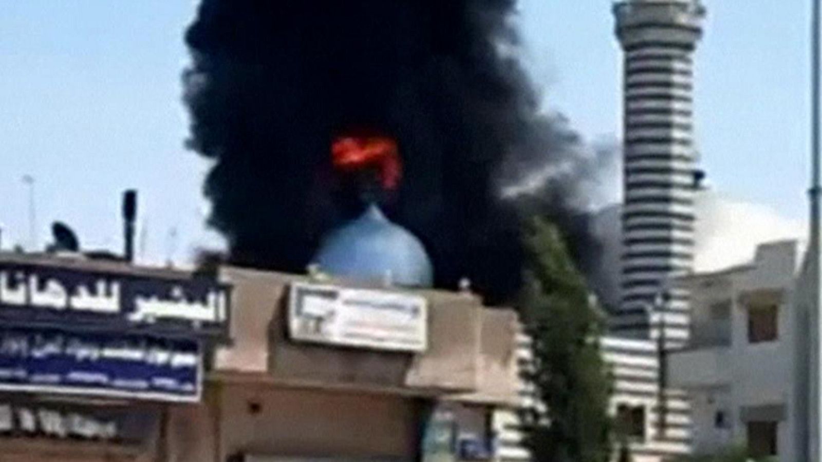 En Siria, la oposición ha denunciado que continúan los ataques del régimen contra la población civil