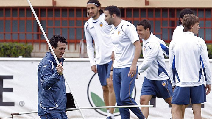 Telediario 1 - El Valencia busca remontada y el Atlético, sentencia