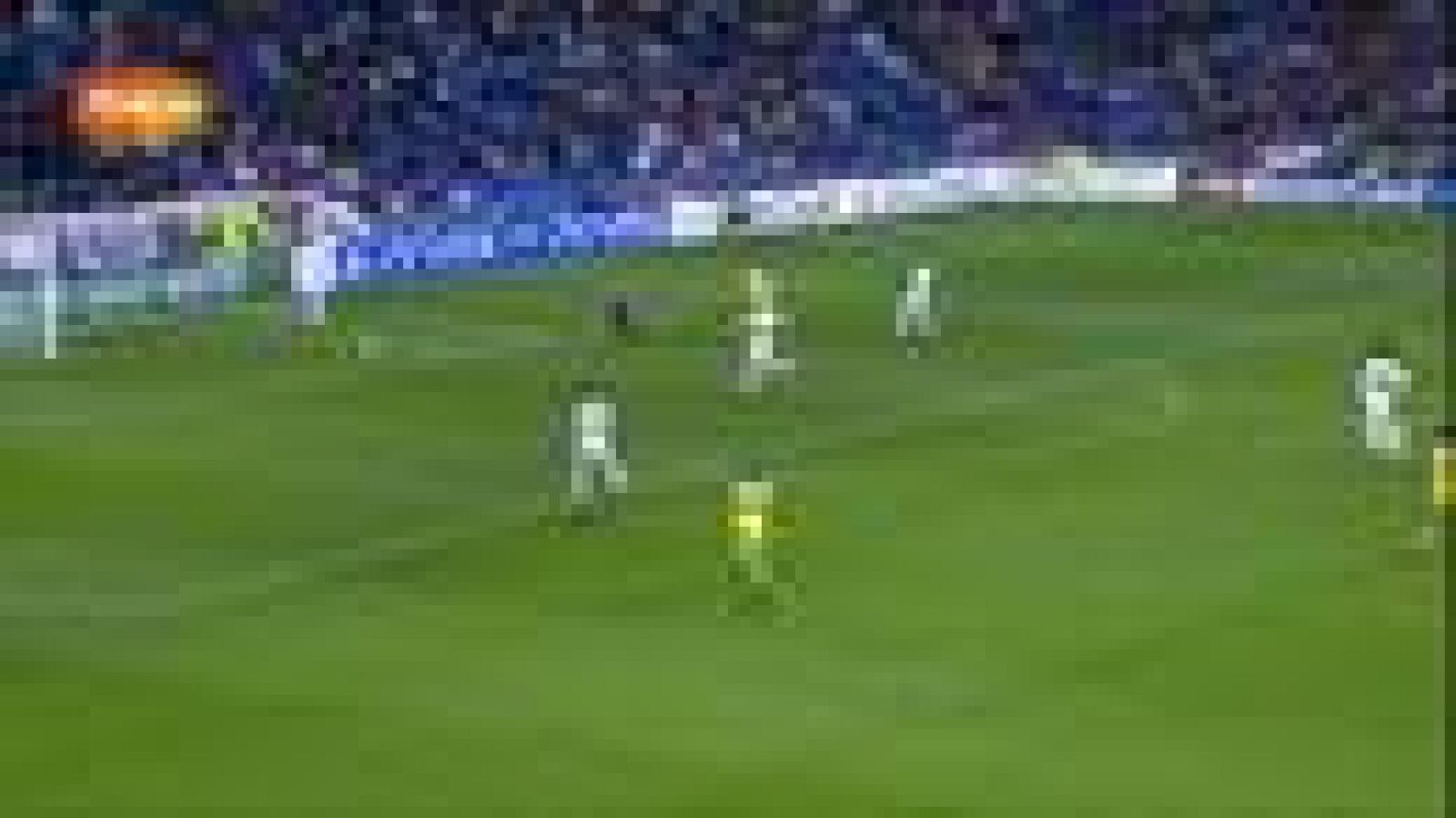 Manduca ha marcado en el Bernabéu el primer gol del APOEL Nicosia en la eliminatoria con el Real Madrid, tras ganar la espalda a Altintop y aprovechar el gran pase de Ailton.