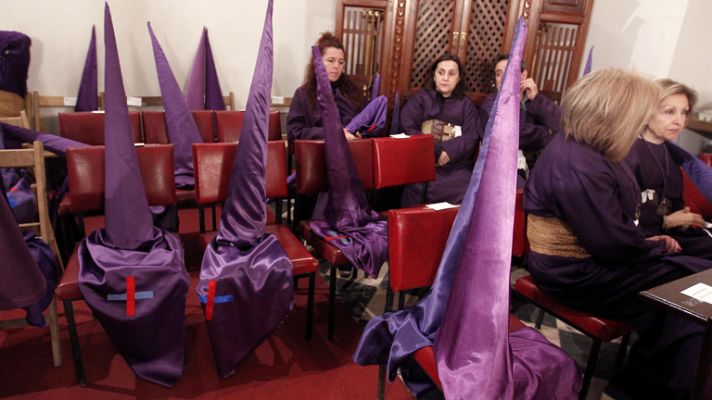 Telediario 1 - Telediario 2 en 4' - 05/04/12