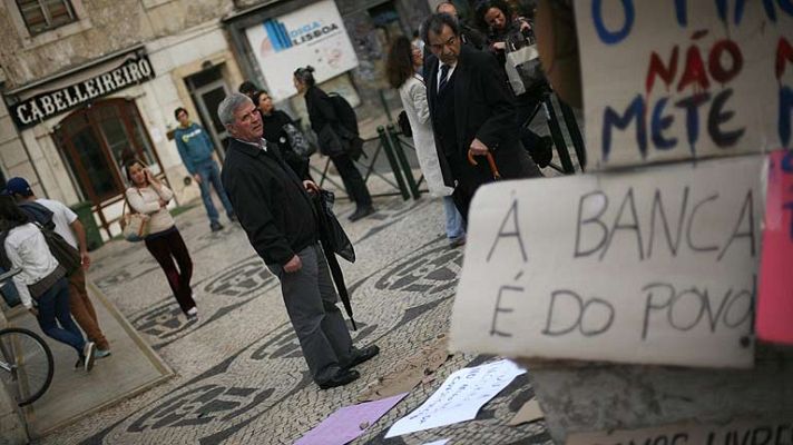 La tarde en 24h - Un año del rescate que intervino Portugal