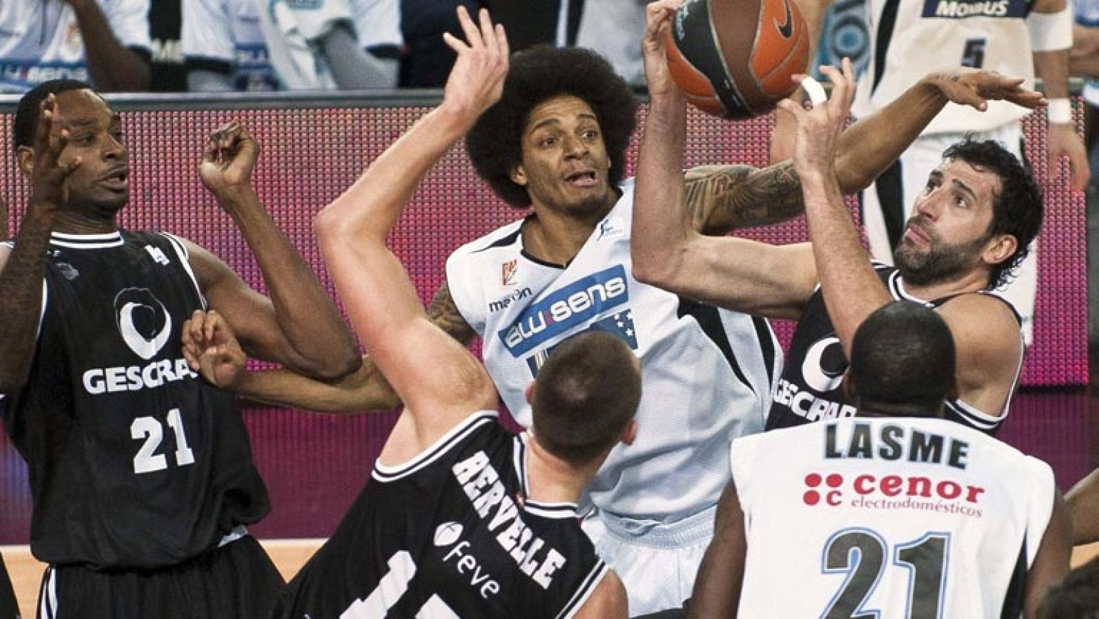 Gescrap Bizkaia 79-71 Blu:sens Monbús