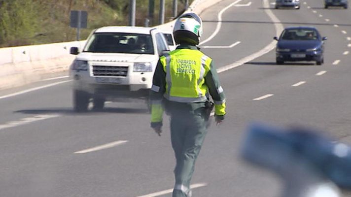 Telediario 1 - Telediario 2 en 4' - 08/04/12