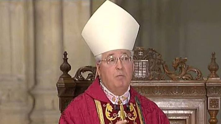 Los desayunos - Los contertulios de Los Desayunos critican la visión sobre los homosexuales expresada en una homilía por  el arzobispo de Alcalá