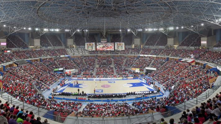 Telediario 1 - El Baskonia estrena el remodelado Buesa Arena