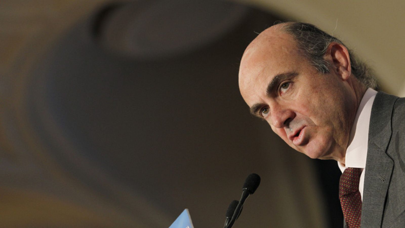 La prima de riesgo española llega a los 428 puntos