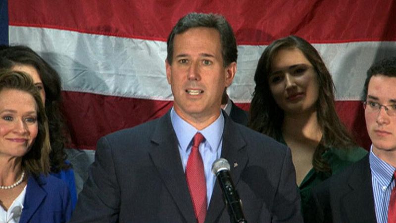 La renuncia de Rick Santorum allana el camino al favorito, Mitt Romney