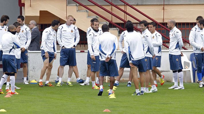 Telediario 1 - Todos los equipos luchan por rascar los puntos que quedan en Liga